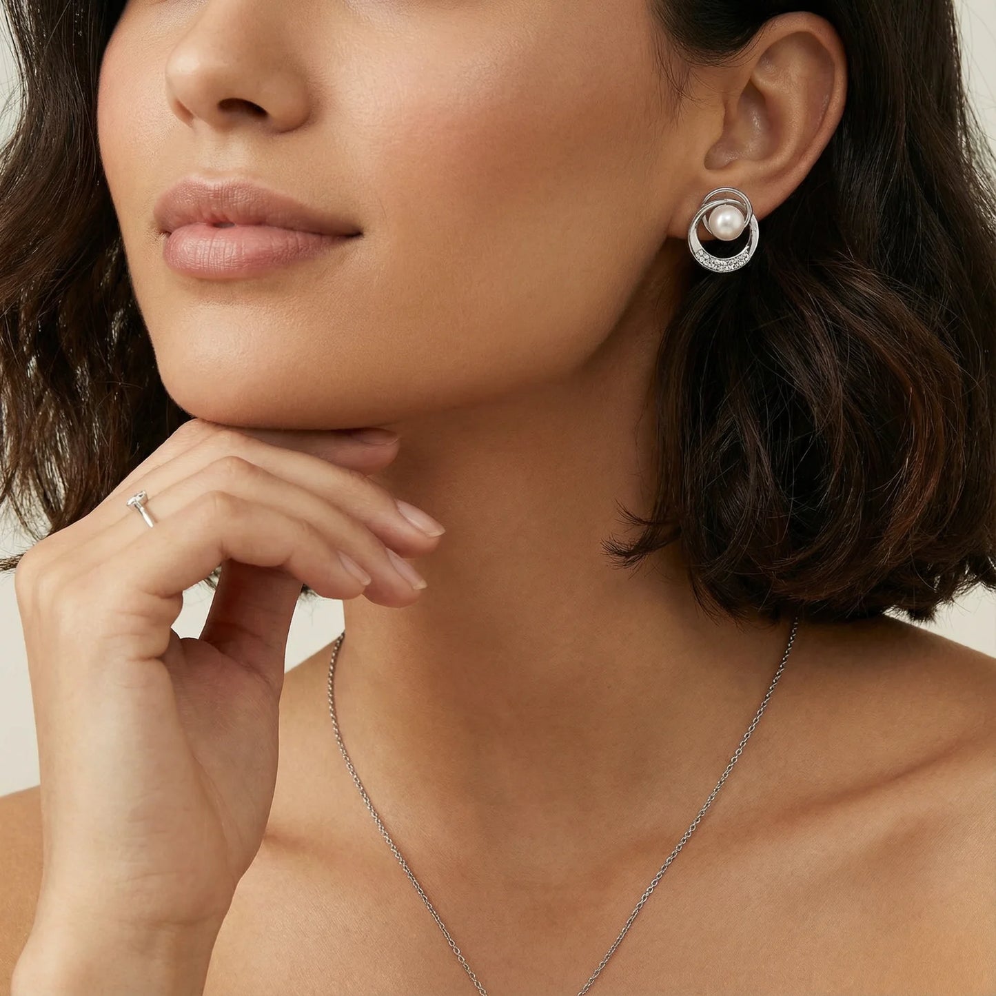 Pearl Orbit Studs - Starzzyco
