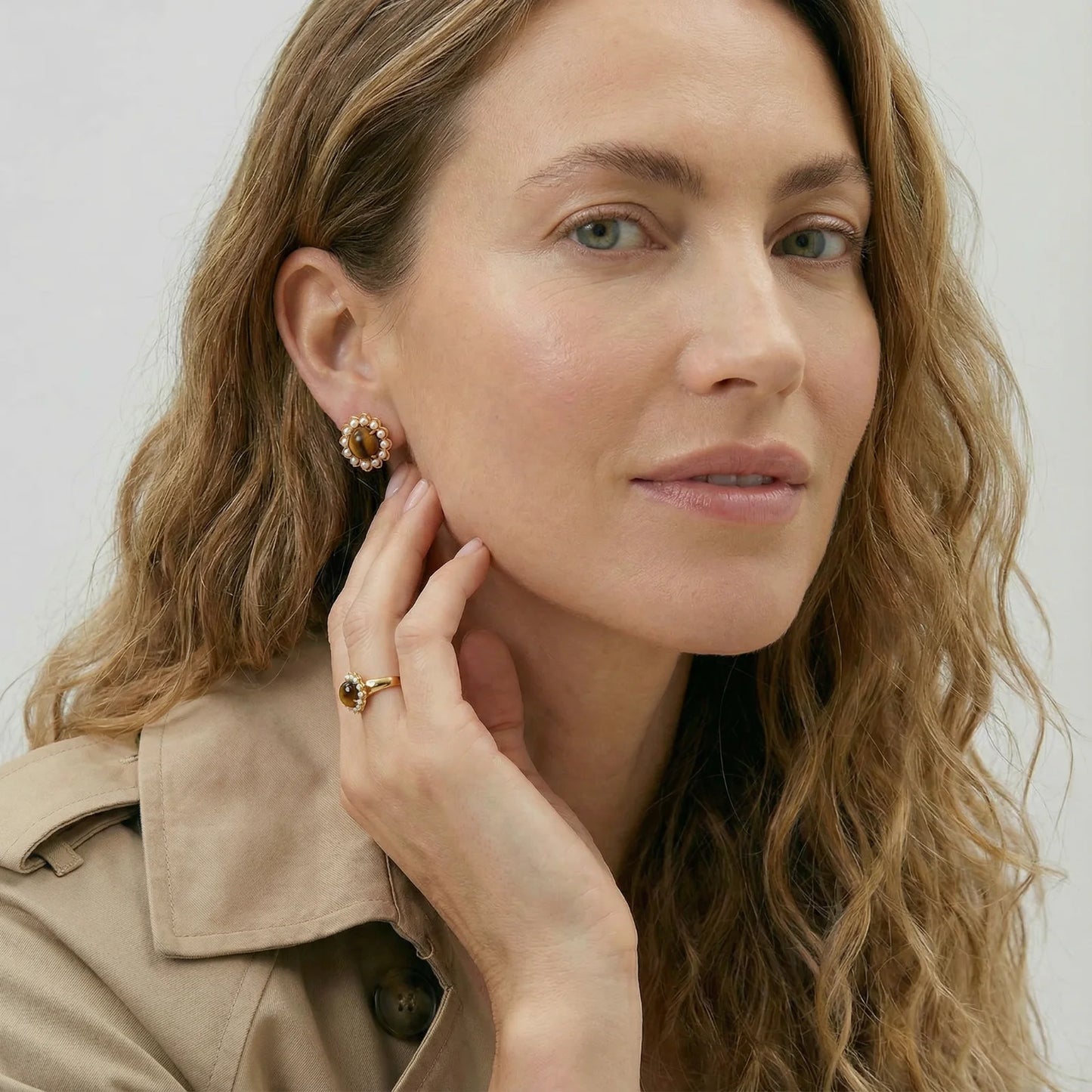 Golden Bloom Studs - Starzzyco